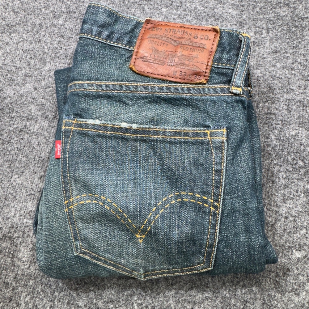 Levi's 514 Straight Leg Mens 32x32 Blue Distressed Denim Jeans Casual Classic